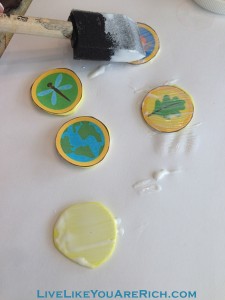 How to Make a Badge for Kids