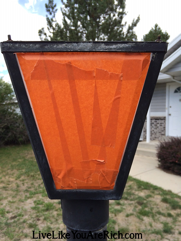 Spray Paint a Light Pole