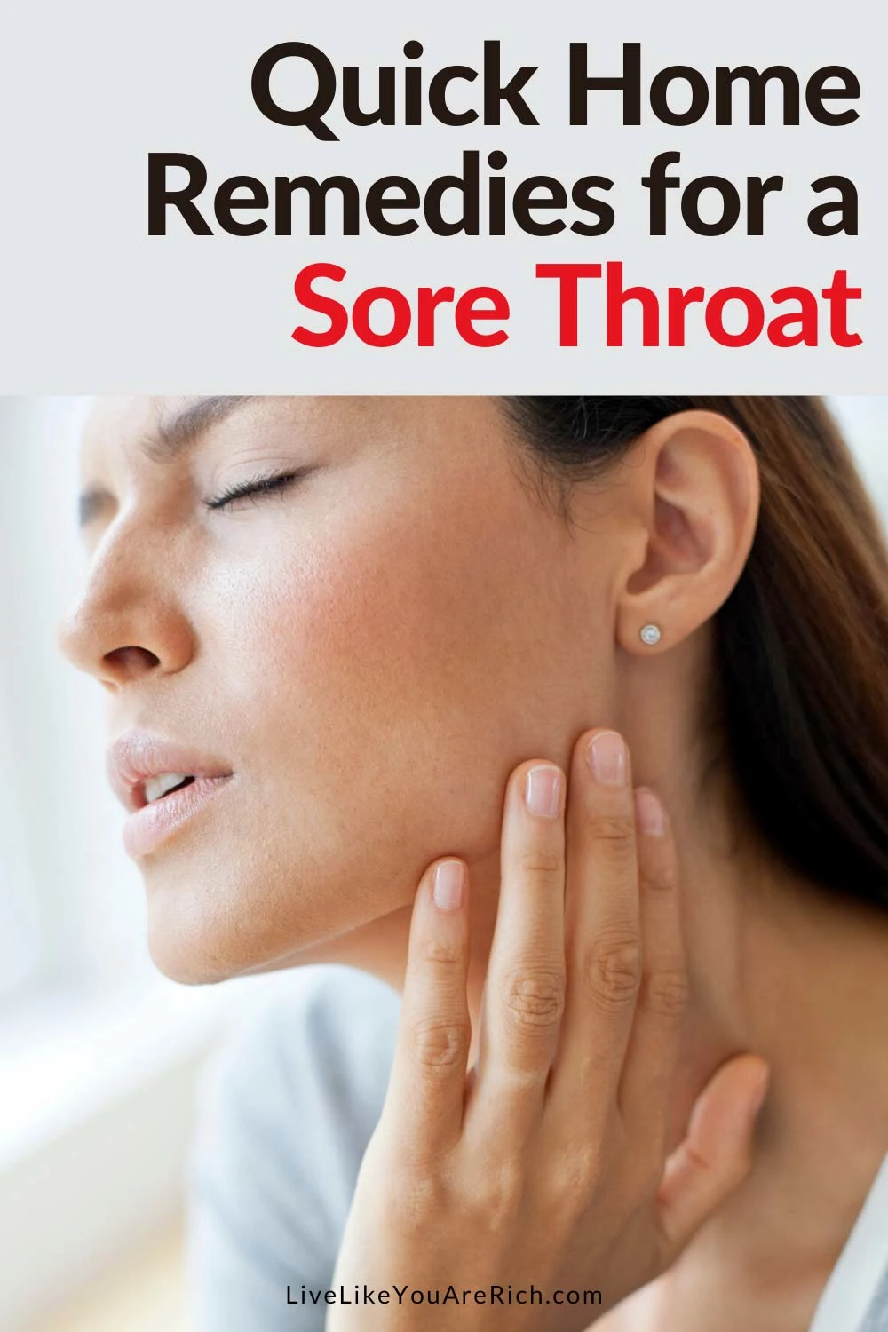 How to Quickly and Efficiently Soothe and Heal a Sore Throat great tips on what to try and 1 quick tip that really helps soothe and take away the pain! Gotta try. #sorethroat #remedies #naturalremedies