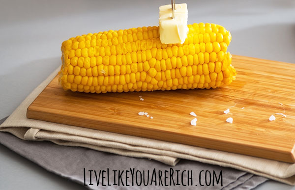 How to Quickly Make Corn on the Cob