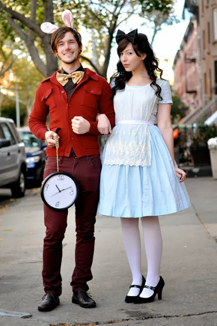 11 Homemade Halloween Costume Ideas for Couples