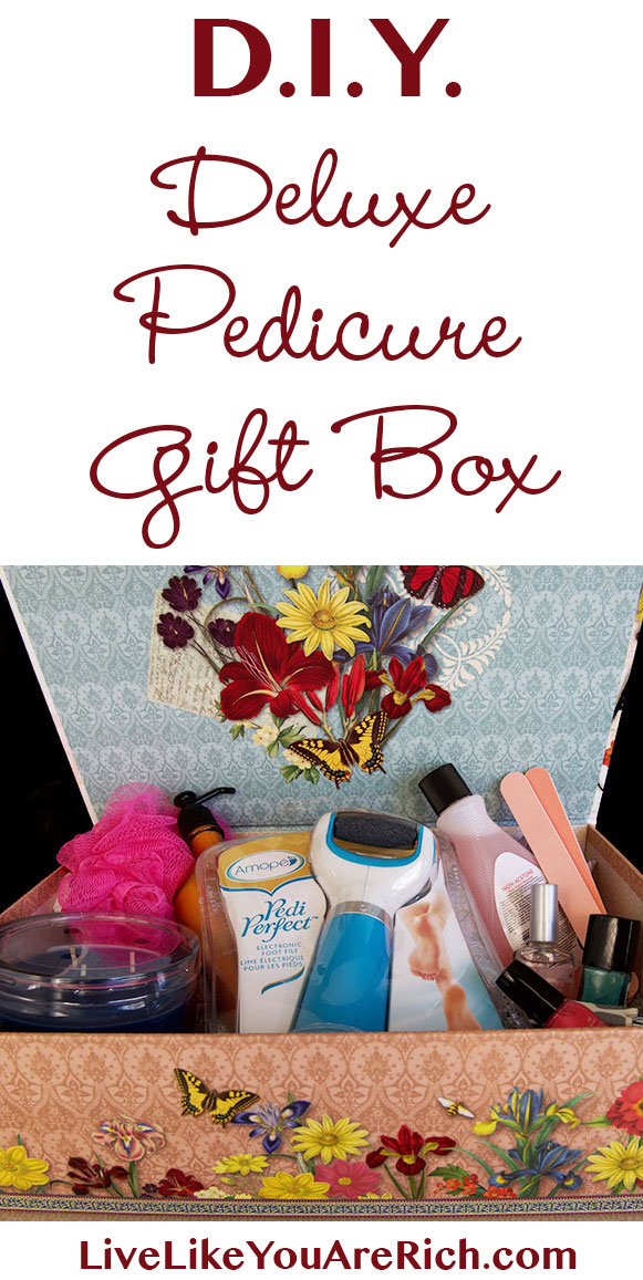 Looking for great gift for someone who love to their feet pampered? This deluxe pedicure gift box would be great for most women for the holidays—or for a birthday, Mother’s Day, an anniversary, etc. #giftideas #diypedicuregiftbox