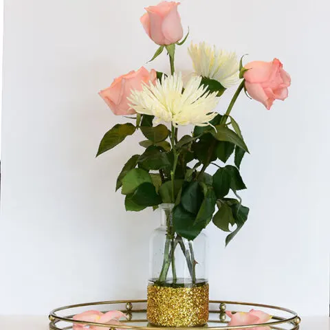 How to Make Glitter Vases