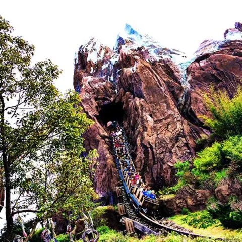 Top 9 Tips for Saving Money at Disney World