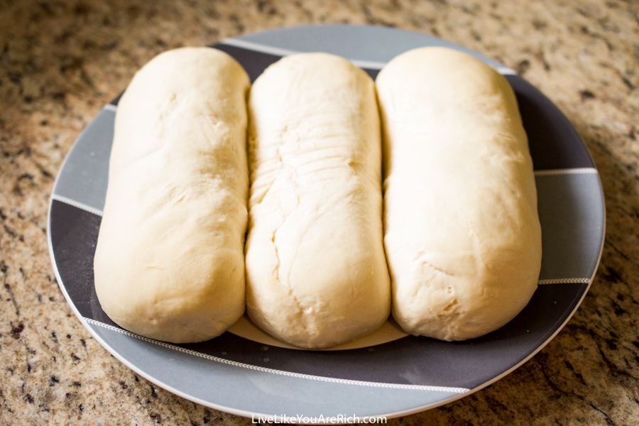 How to Make Breadsticks out of Frozen Bread Dough