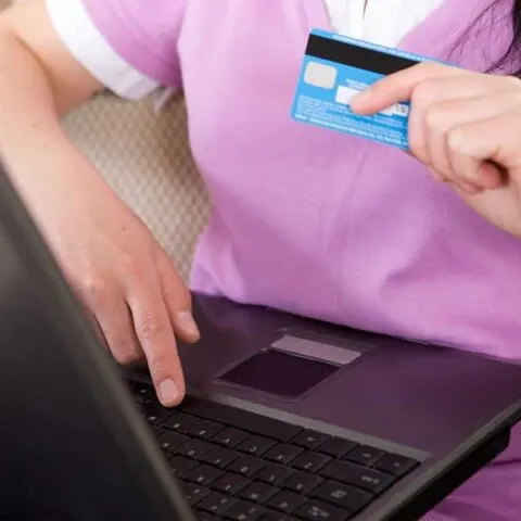 3 Easy Ways to Avoid Solicitors and Impulse Purchases