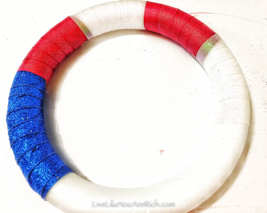 Easy Ribbon Wreath For the 4th of July