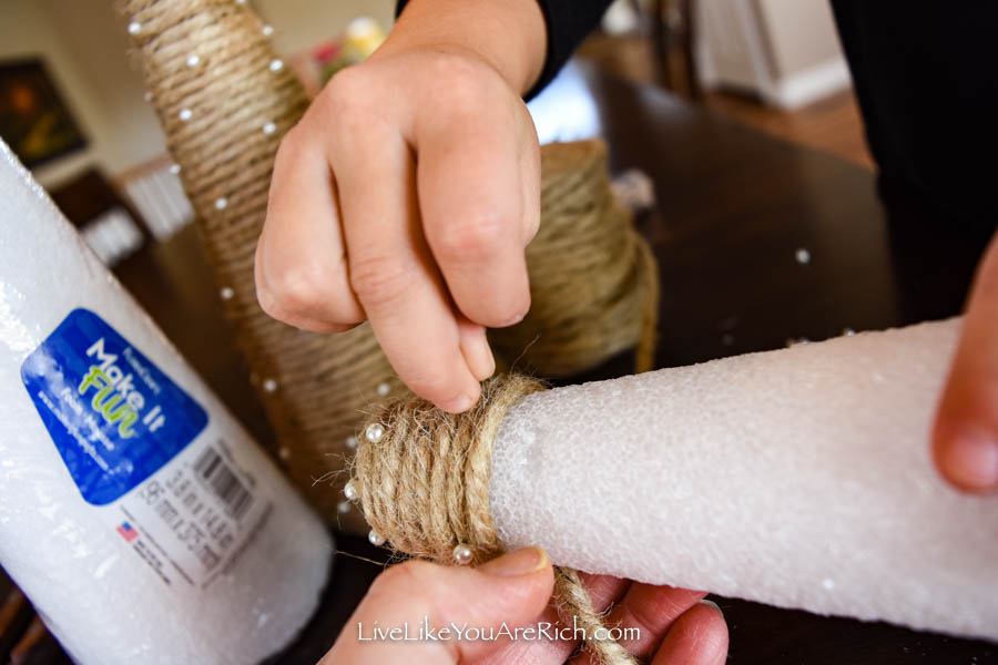 DIY Jute Christmas Trees