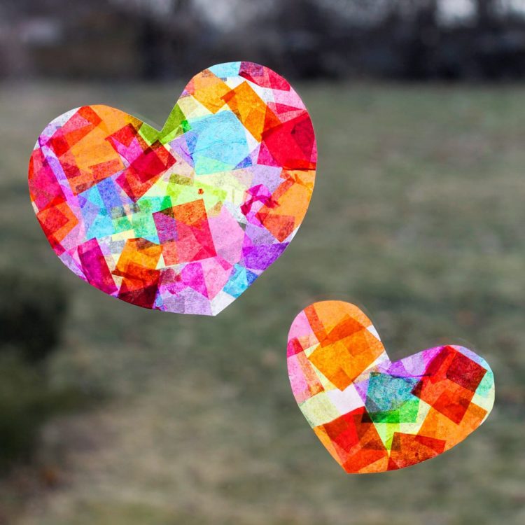 25 Easy Valentine’s Day Craft for Kids that are fun and simple.