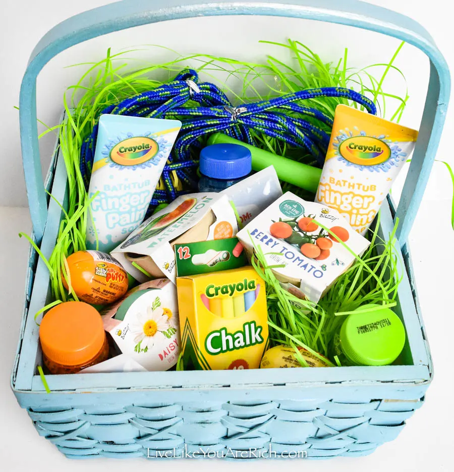 $10 Outdoor-Activities Easter Baskets {Candy Free}