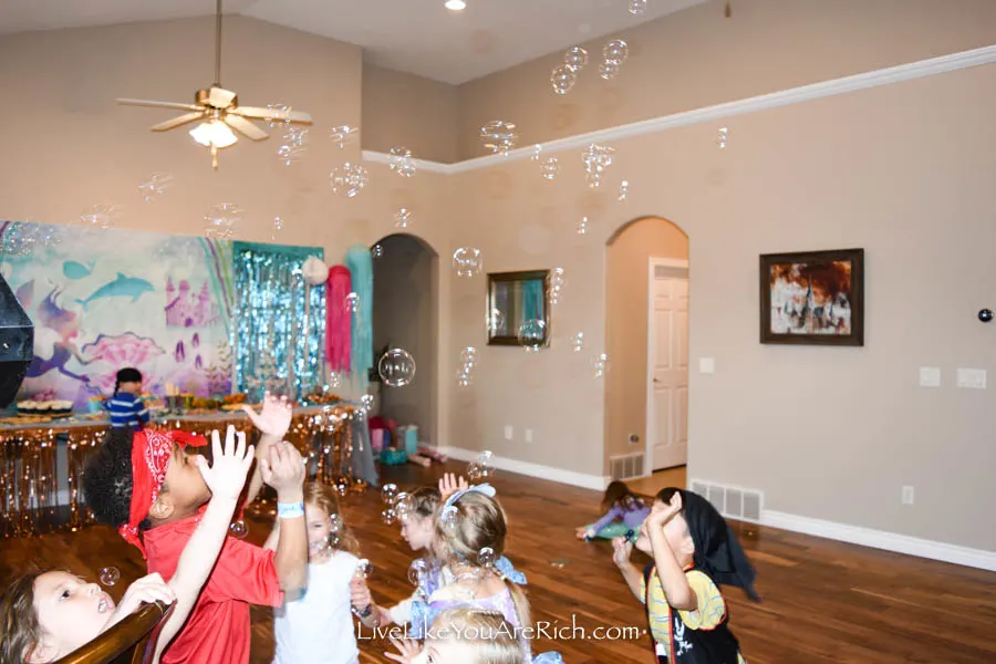 bubble popping under the sea party game