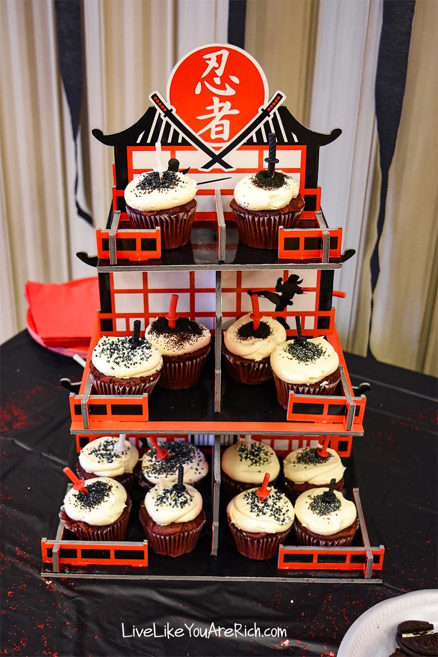 ninja cupcake stand