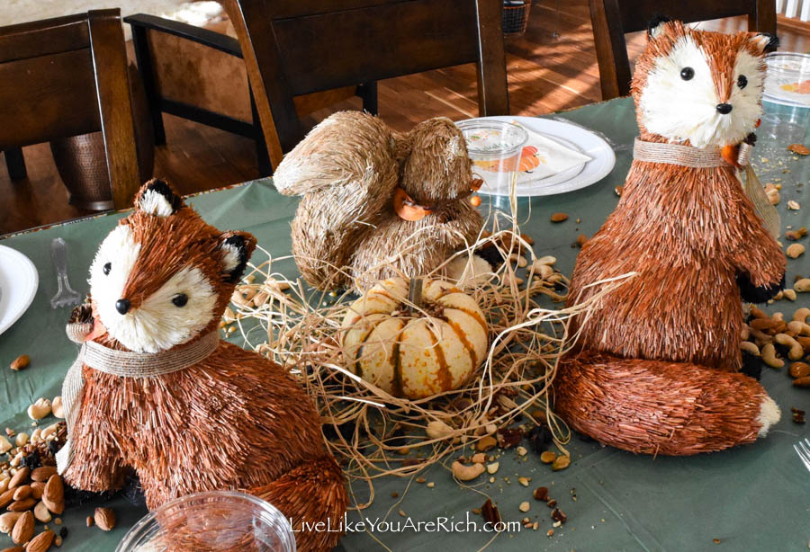 Thanksgiving Tablescape for Kids