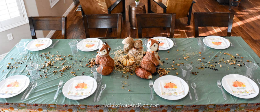 Thanksgiving Tablescape for Kids