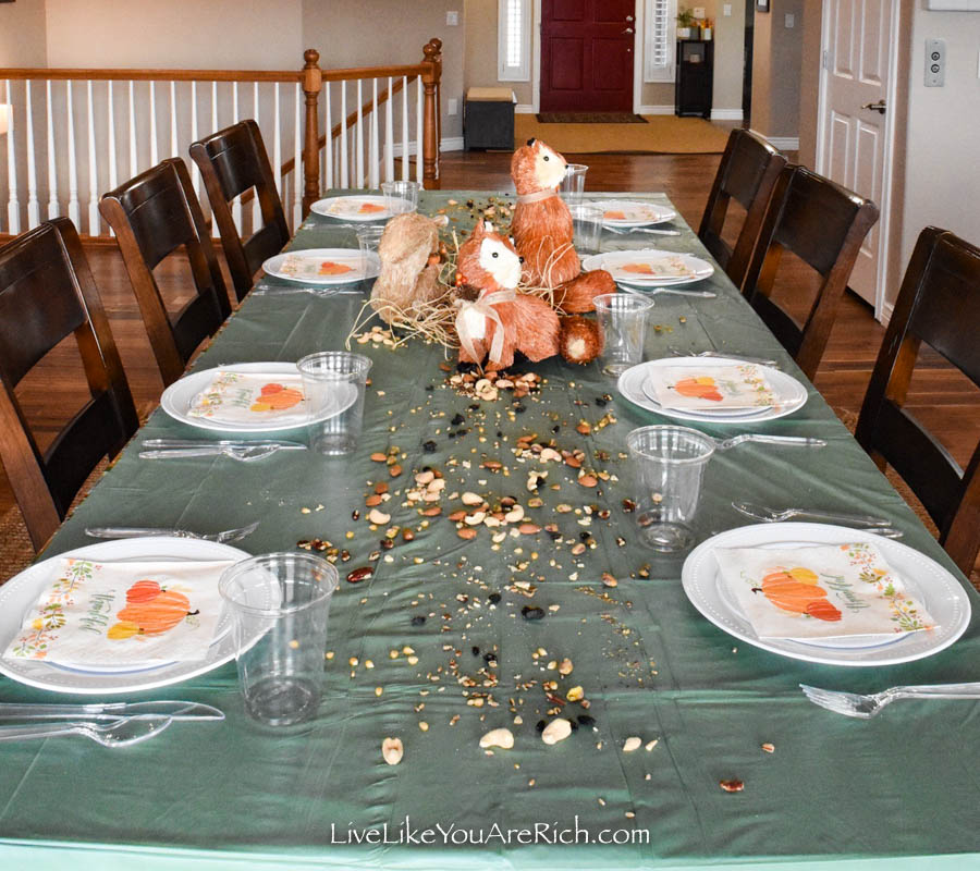 Thanksgiving Tablescape for Kids