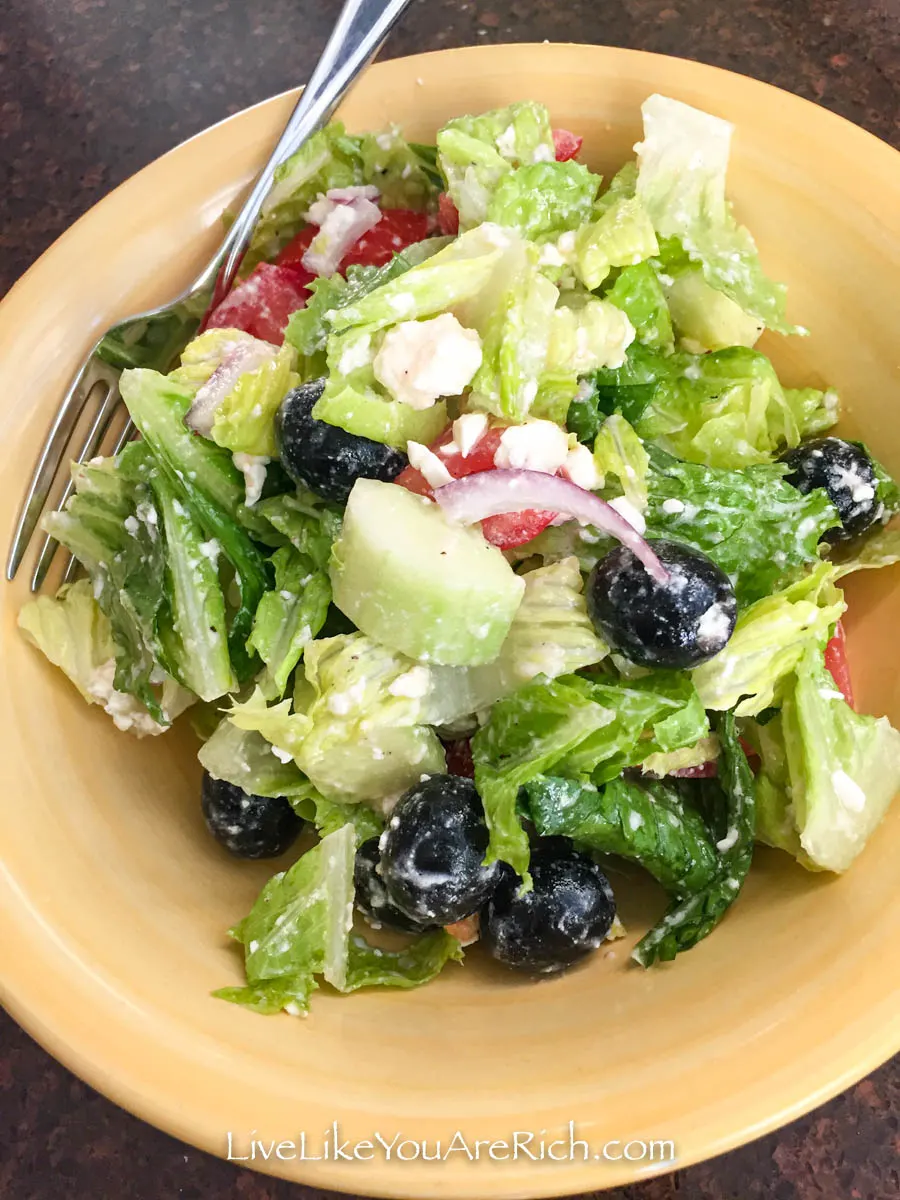 Easy to make Greek Salad Recipe