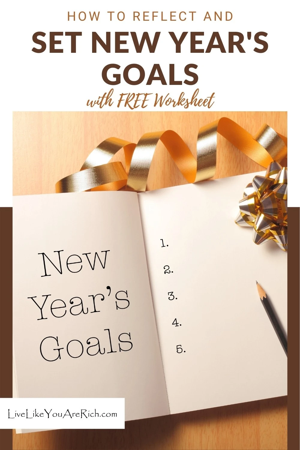 2020 was a tough year for many. Let's hope for better days in 2021! Despite it being a rough year, I still want to stick to the tradition of filling out my New Years Worksheet which I also made available to you as a free printable.