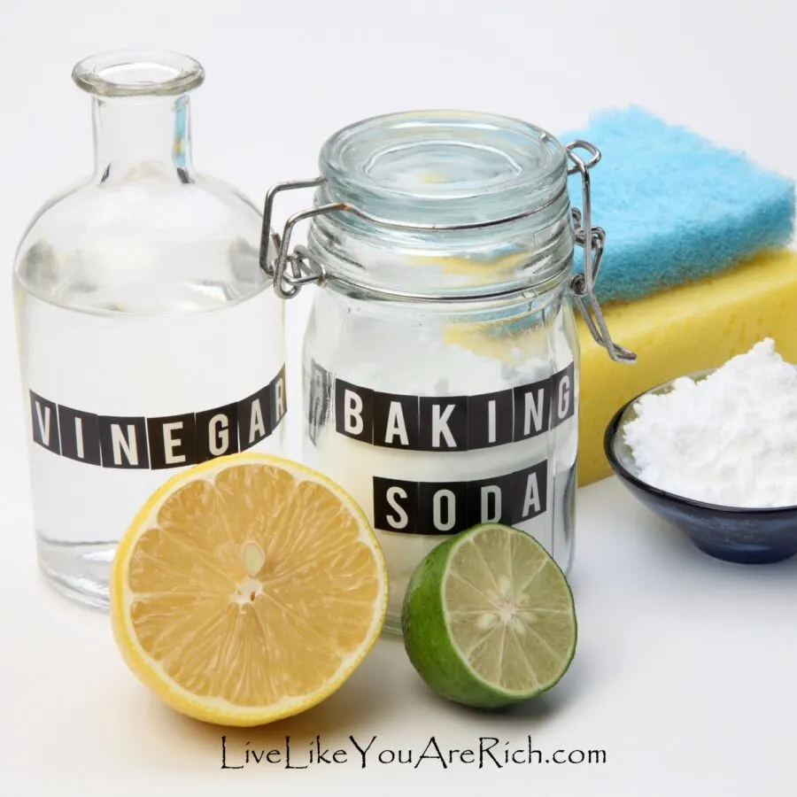 Cleaning tips from grandma using baking soda, vinegar and lemon