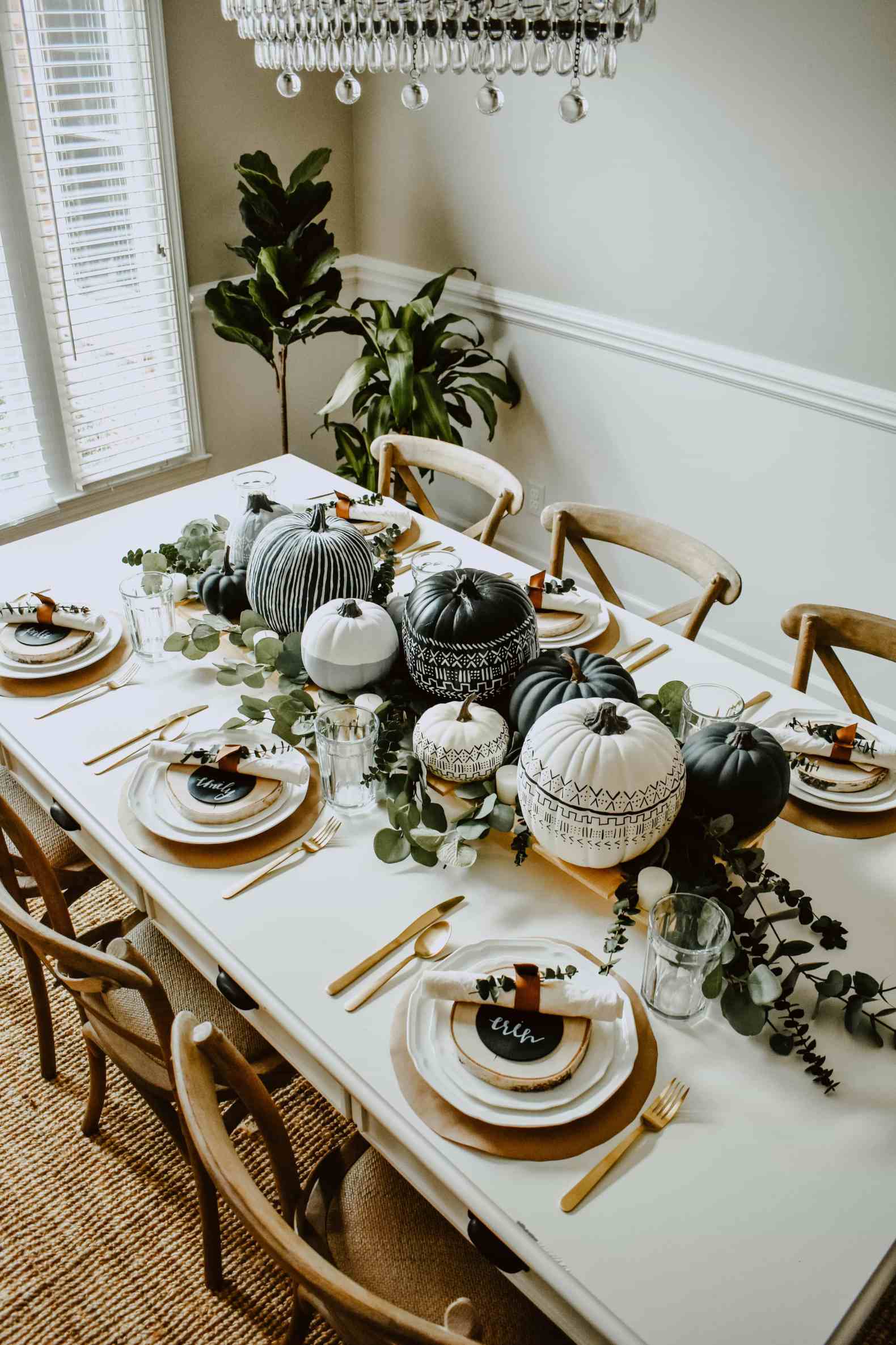 DIY-Mud Cloth Pumpkins Fall Tablescape