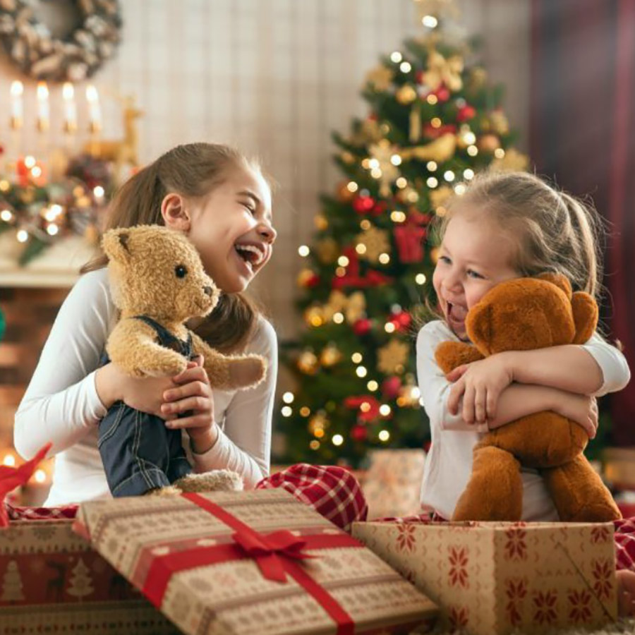 17 Ways to Save on Christmas Gifts for Kids