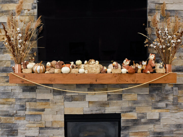 Image for Thanksgiving Sisal Animal Mantel