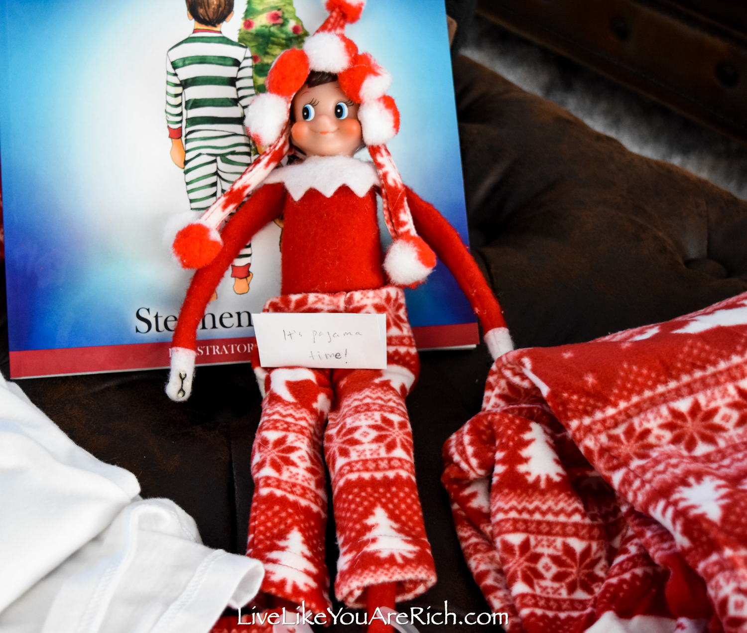 Elf on the discount shelf family pajamas