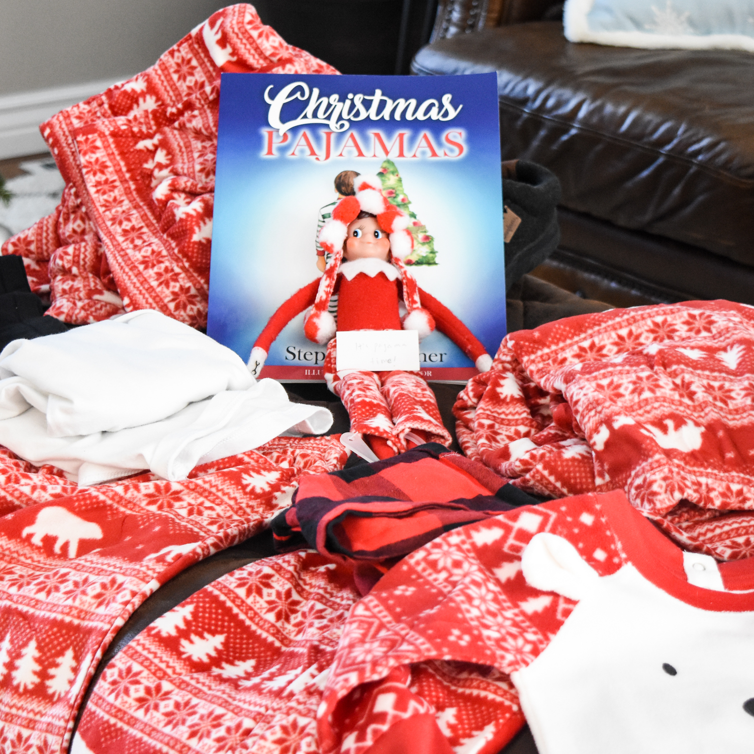 Elf on the Shelf: No Sew Christmas Pajamas Tutorial