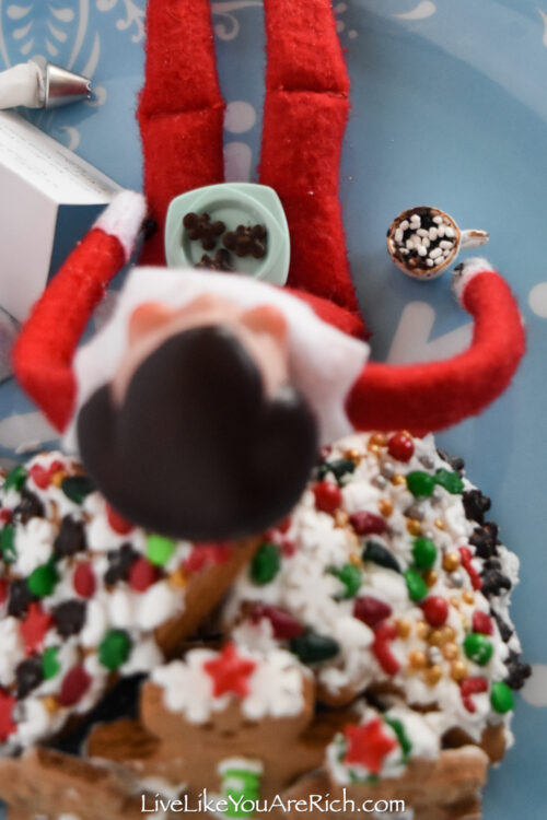 Elf on the Shelf: Decorating Gingerbread Houses - Live Like You Are Rich