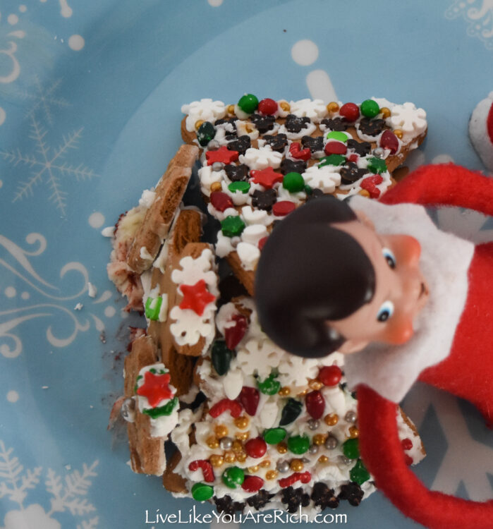 Elf on the Shelf: Decorating Gingerbread Houses - Live Like You Are Rich