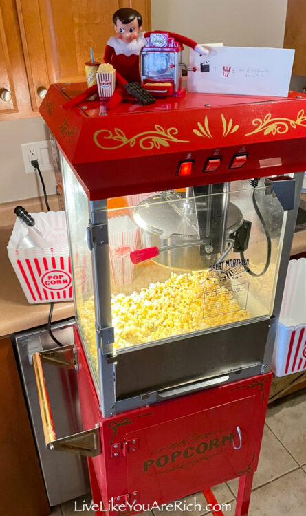 Elf on the Shelf: Popcorn Popping - Live Like You Are Rich