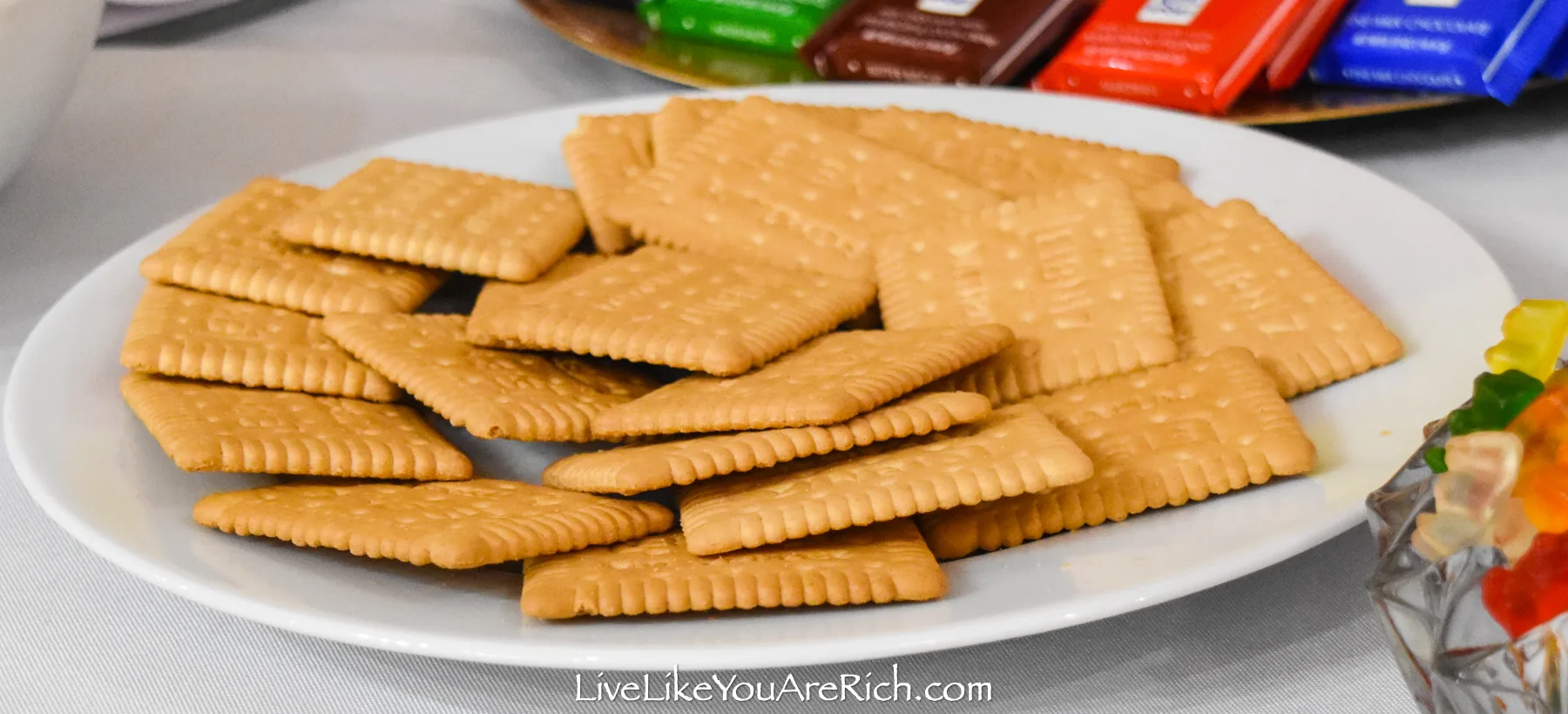 Chocolate butter crackers