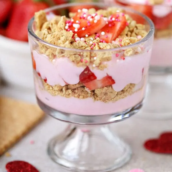 Strawberry Yogurt Parfait for Valentine's Day