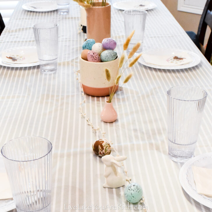 Minimal Easter Tablescape