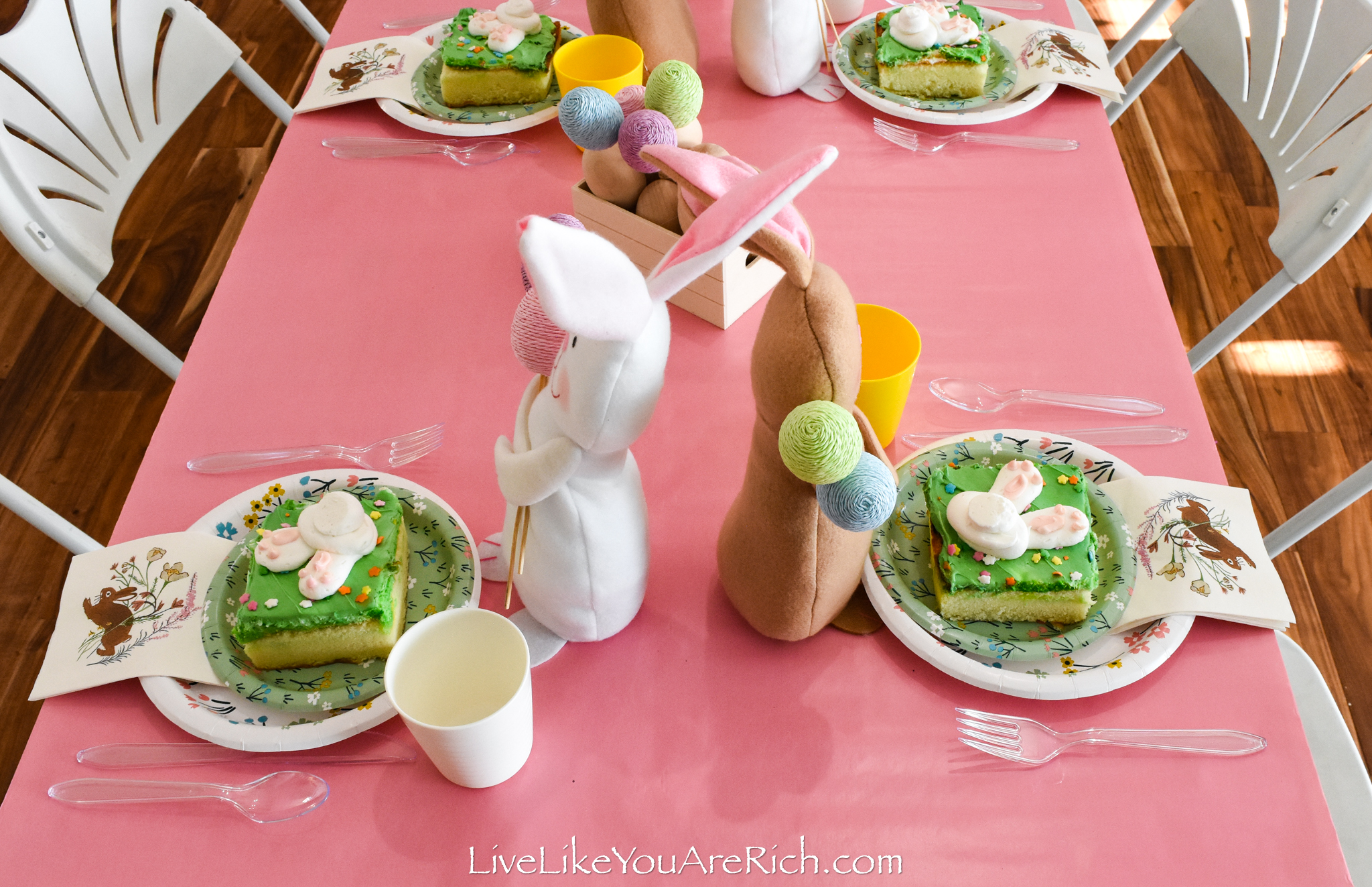 I love the floral design of this Kid's Easter Tablescape