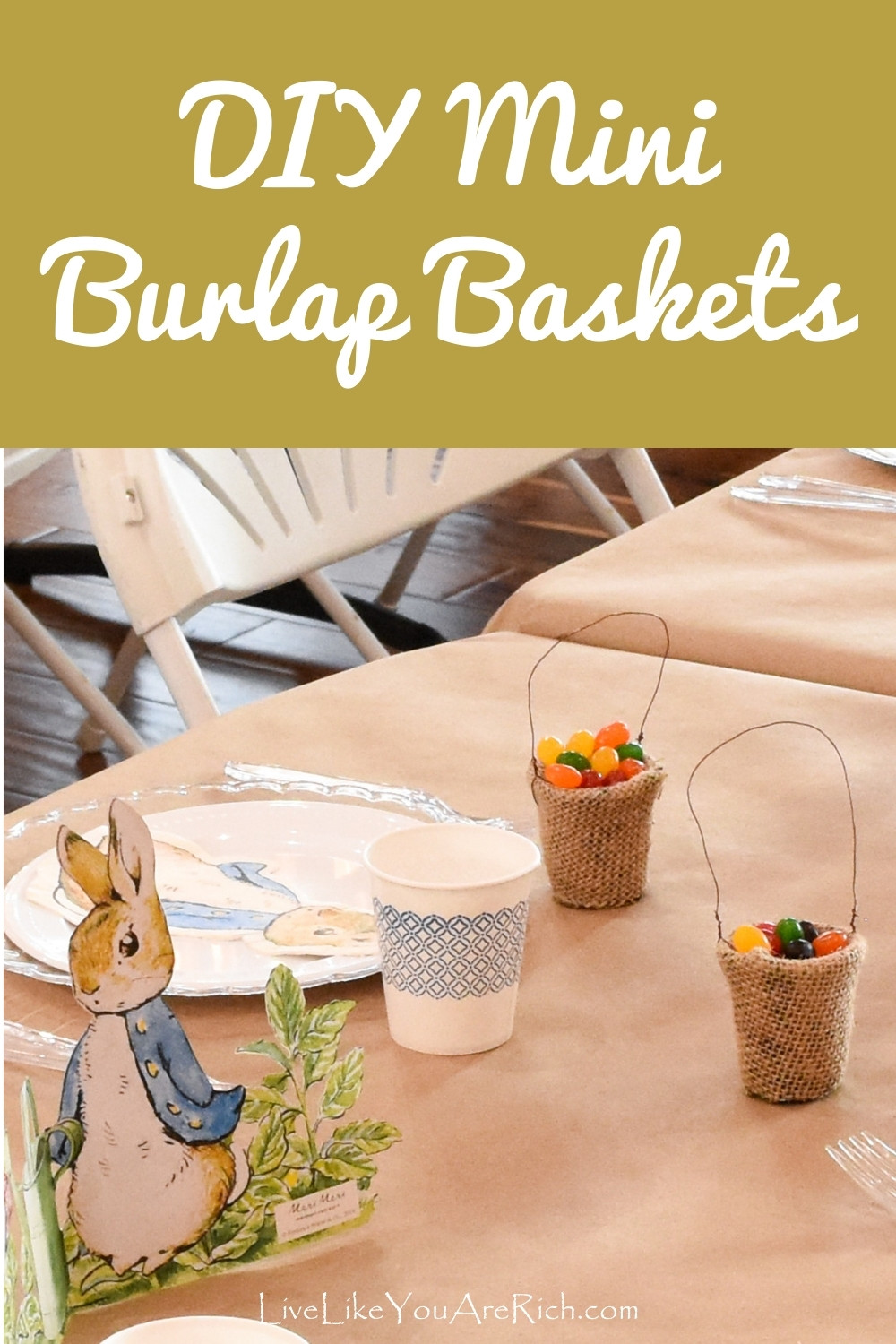 DIY Mini Burlap Baskets