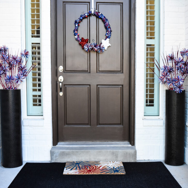 Fourth of July Firework Front Door Decor