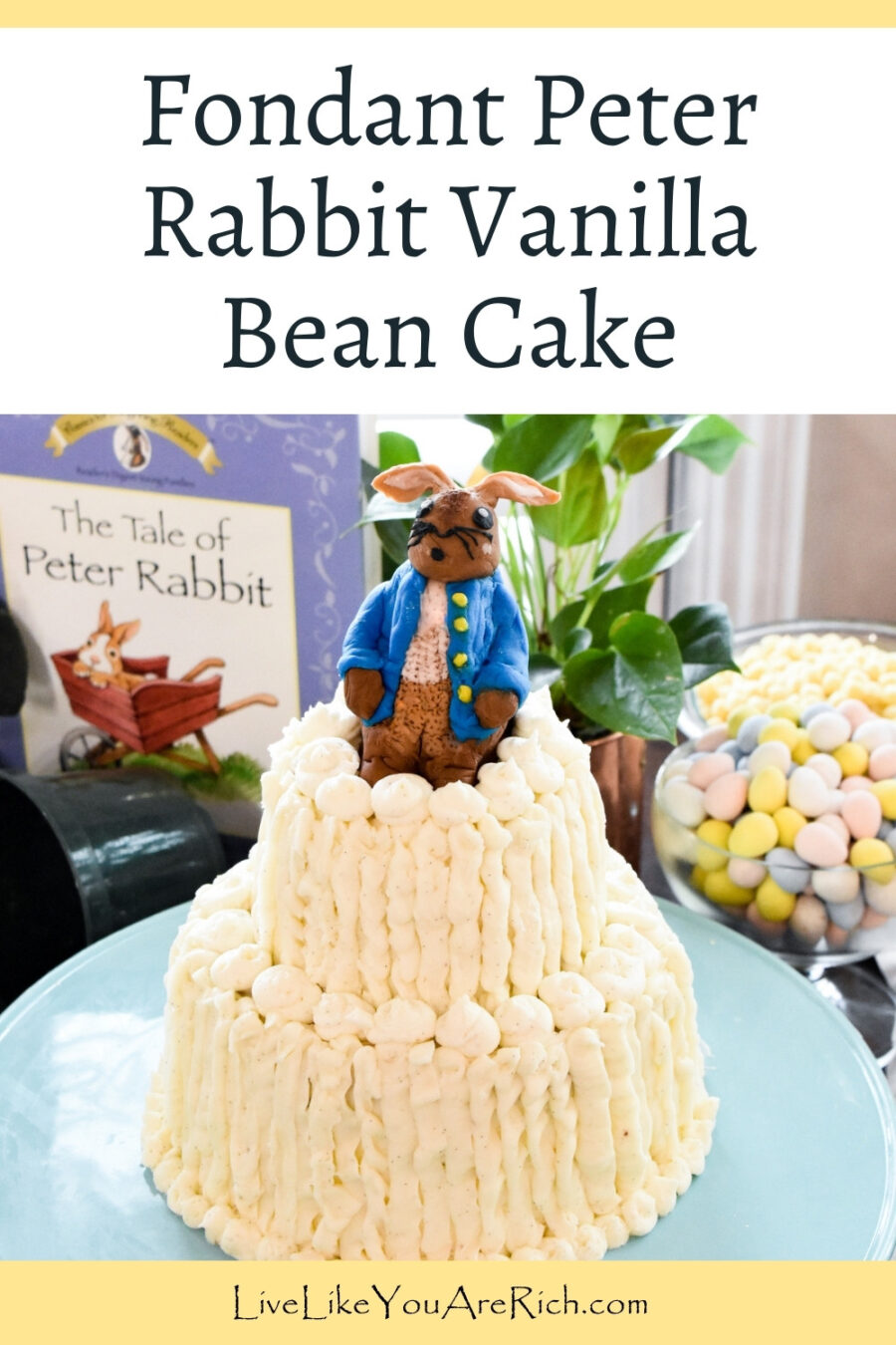 Fondant Peter Rabbit Vanilla Bean Cake