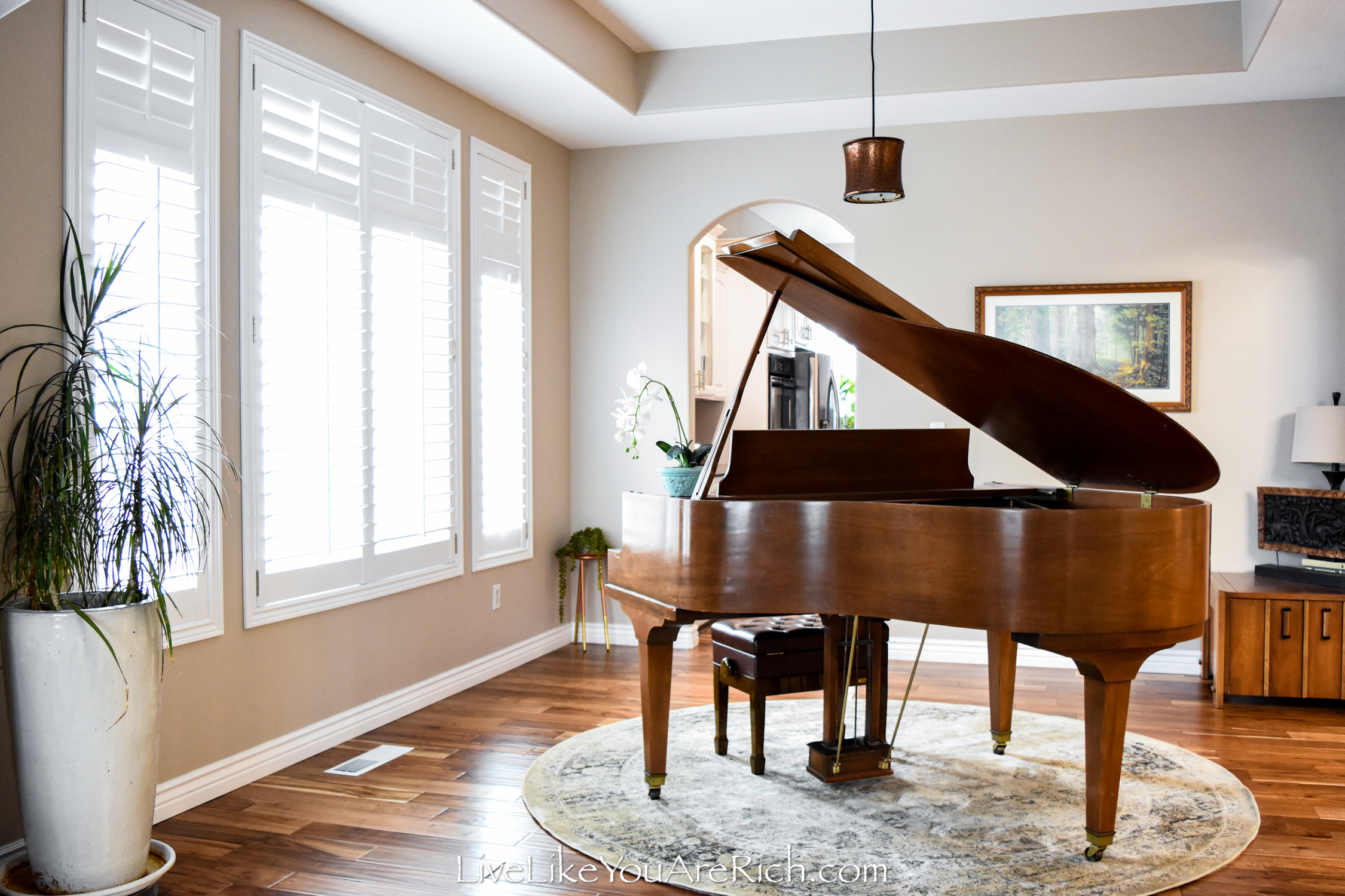 Piano on sale room ideas