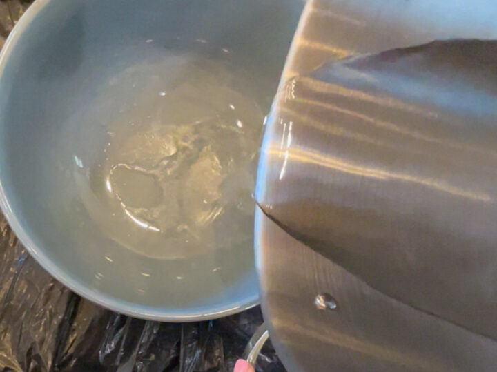 Image for How to Make a Large Batch of Plaster of Paris