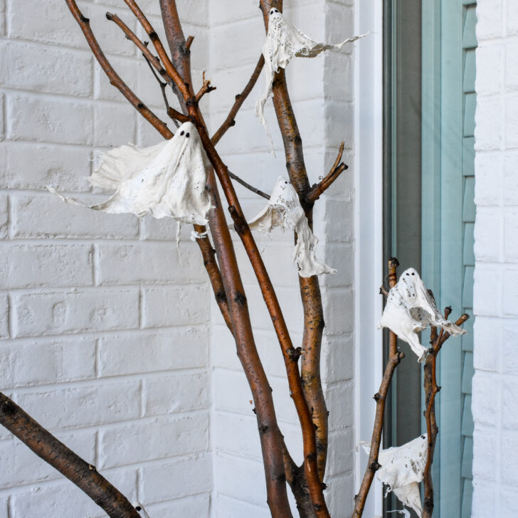 DIY Gauze Ghosts
