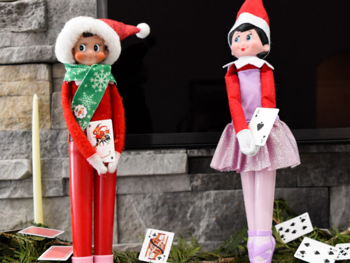 Elf on the Shelf: Card Players