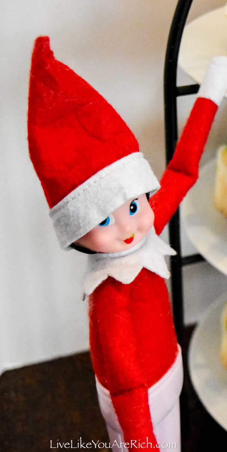 Elf on the Shelf: Happy Birthday - Live Like You Are Rich