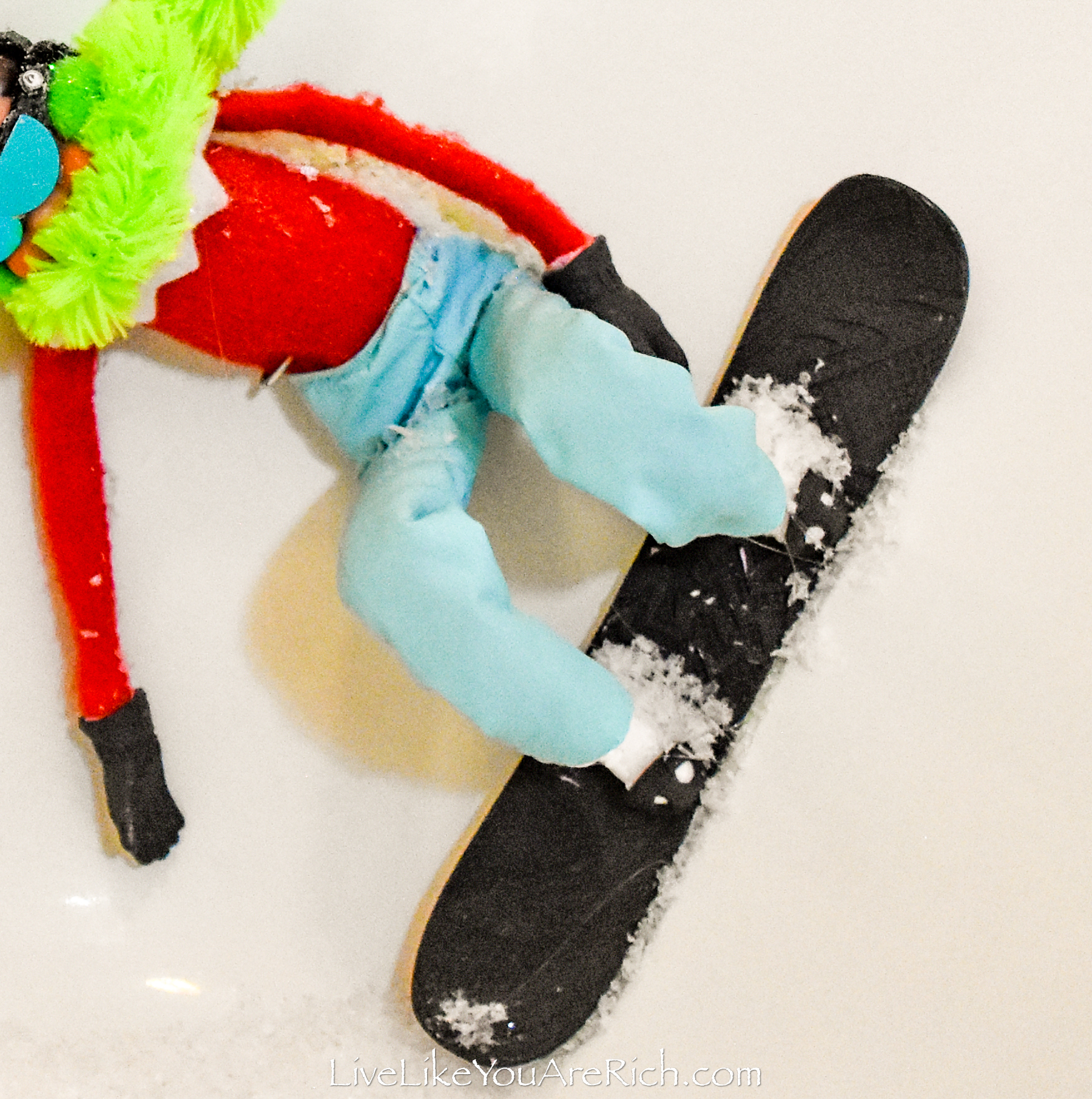 Elf on the Shelf Snowboarding the Halfpipe