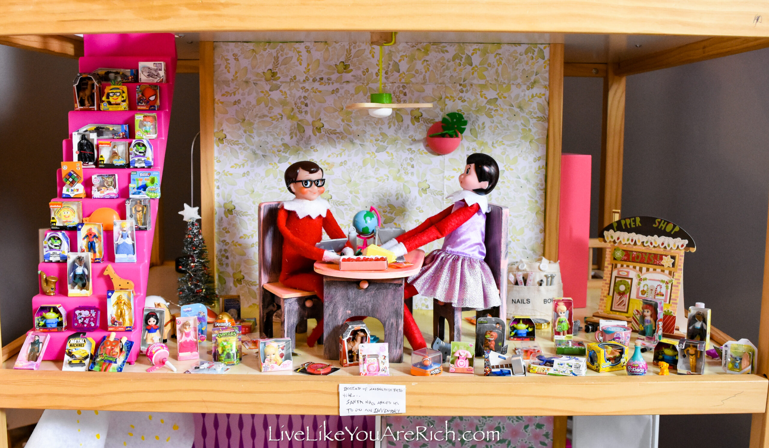 Elf on the Shelf: Toy Inventory