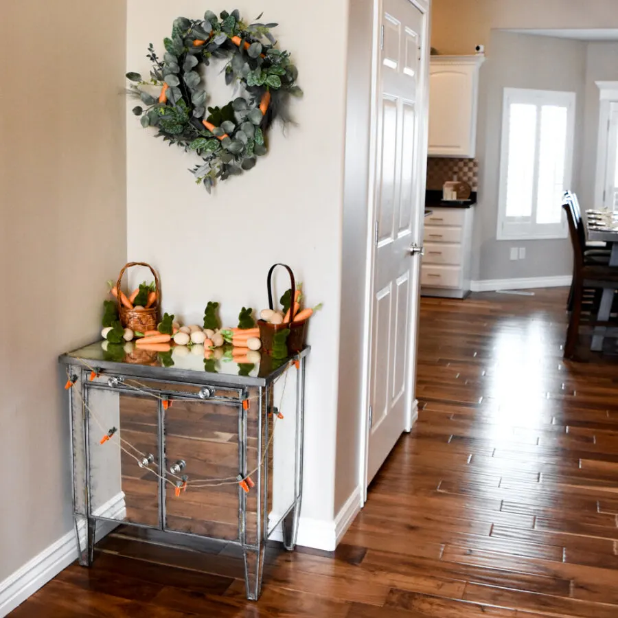 Bunny and Carrot Easter Entry Way Decor