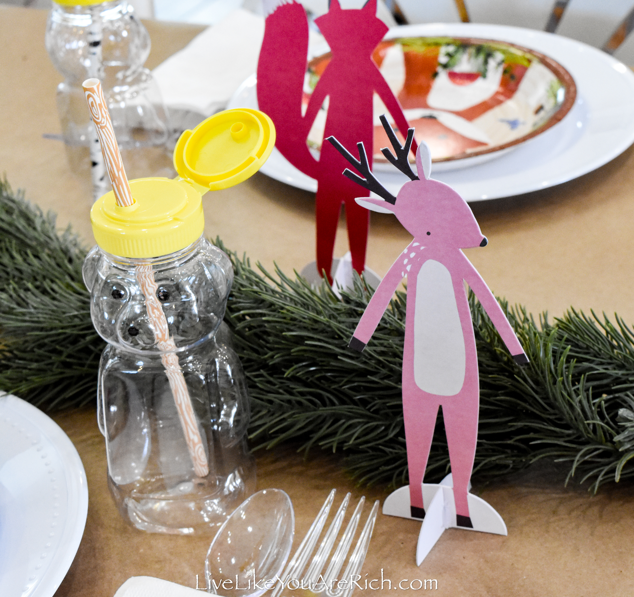 Kids' Woodland Party Tablescape