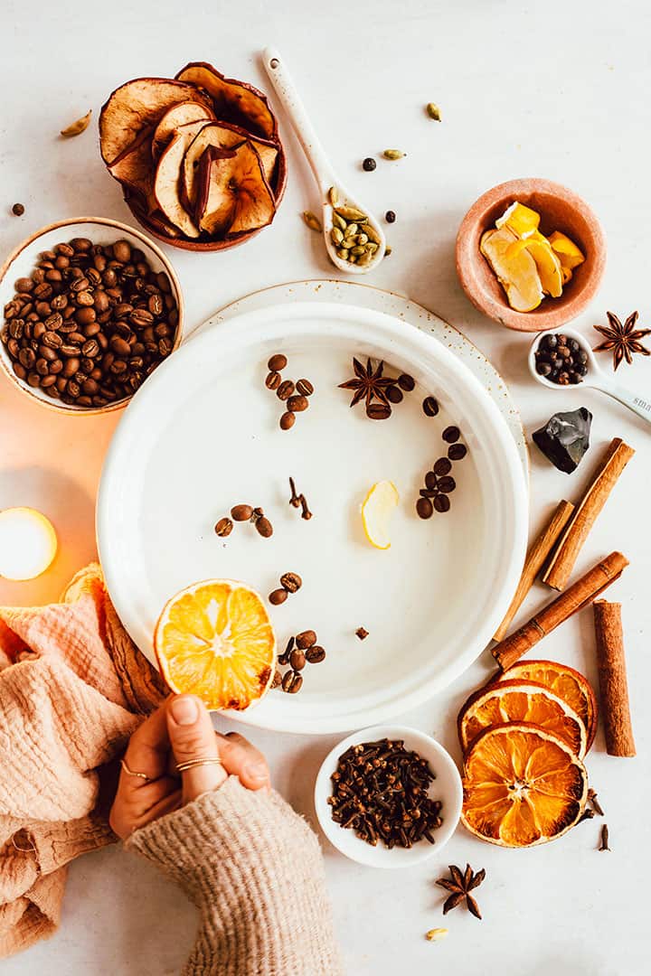 Cinnamon Orange Slow Cooker Potpourri