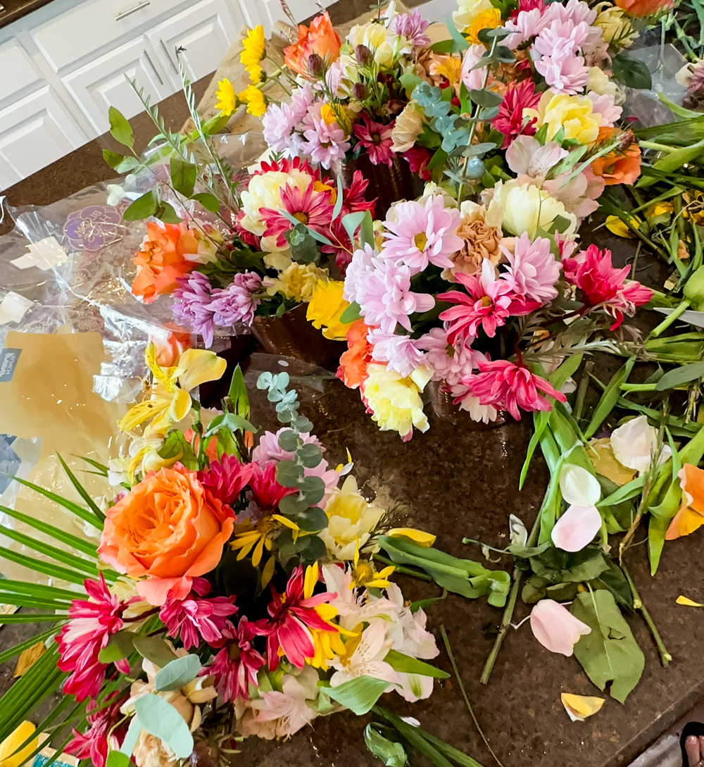 Flower Arrangements From Discounted Flowers