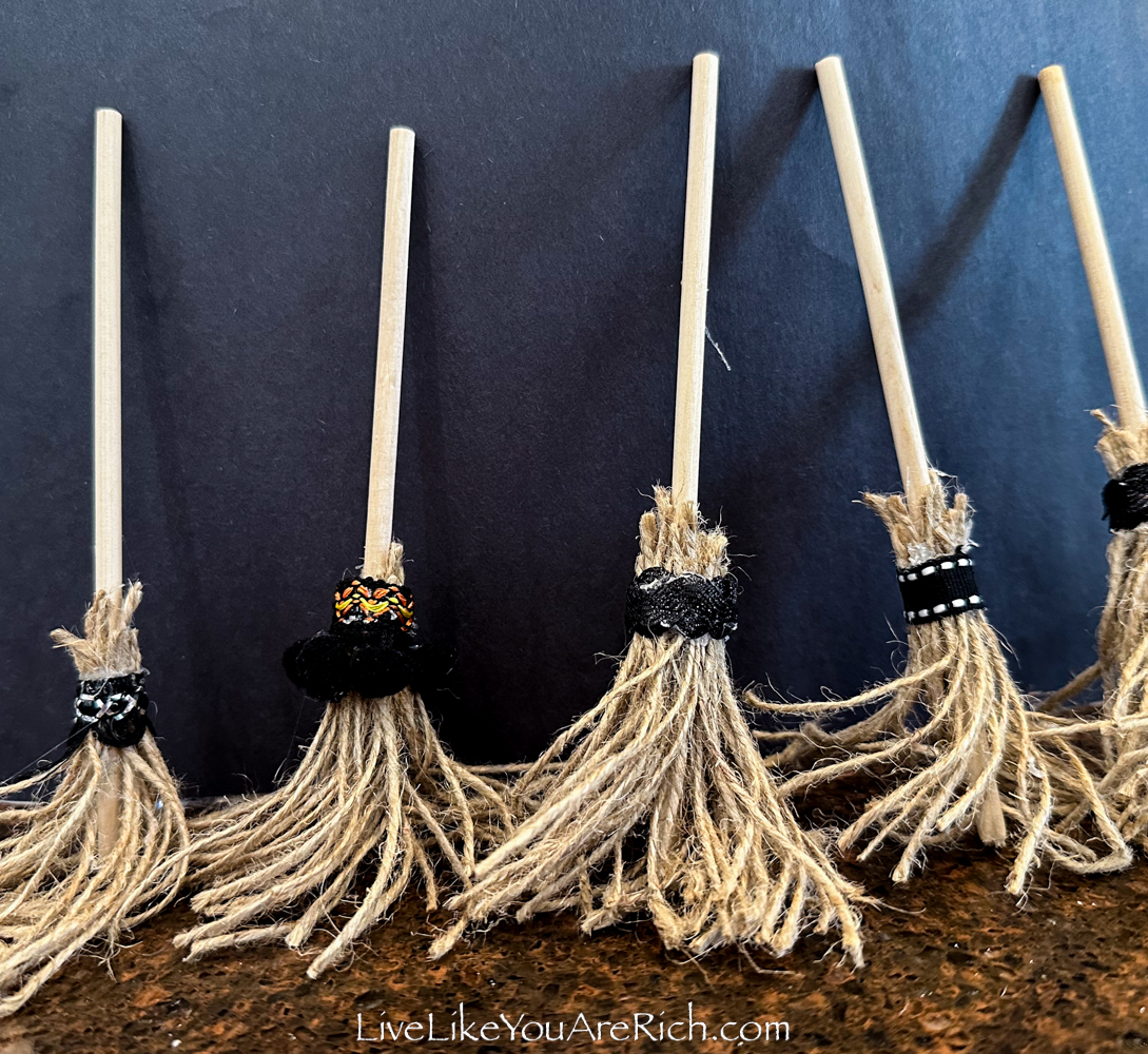 Kids Witch Broom - Natural