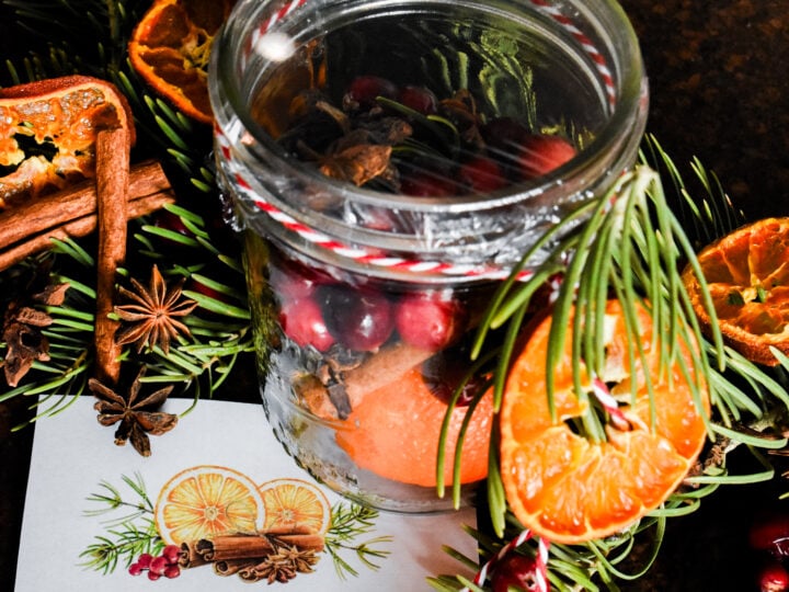 Image for Neighbor Gift Christmas Potpourri + Free Printable